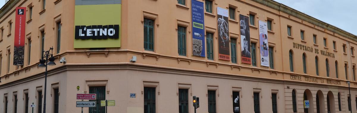 En la imagen se ve el museo ETNO etnográfico de valencia, lo que antes era llamado la beneficencia